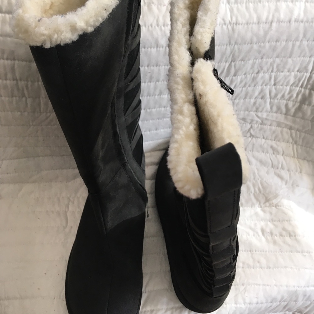 Teva Figueroa Size 9 Woman Boots